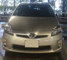 神奈川県横浜市瀬谷区Ｍ様キャラバンＶＰＥ25フロントガラス修理交換